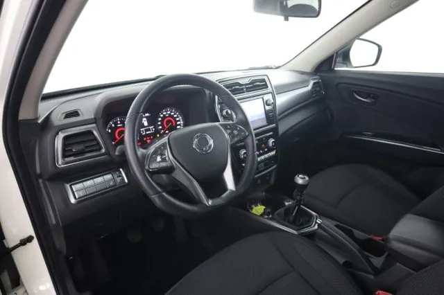 Ssangyong Tivoli Tivoli 1.2 GDI 2WD Comfort - Foto 2