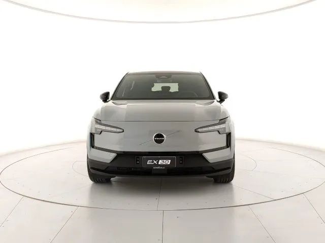Volvo EX30 Single Motor Extended Range Plus - KM0 - Foto 7
