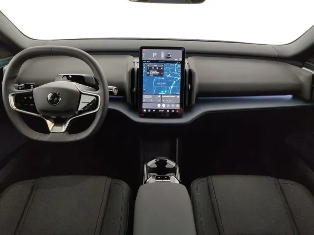 Volvo EX30 Single Motor Extended Range Plus - KM0 - Foto 12