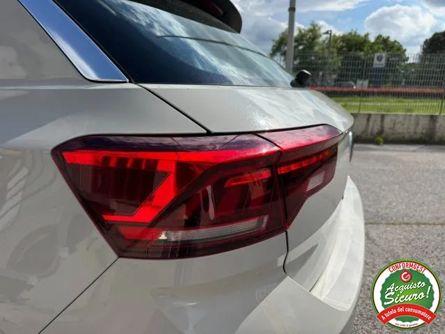 Volkswagen T-ROC T-Roc 1.0 TSI Life - Foto 7