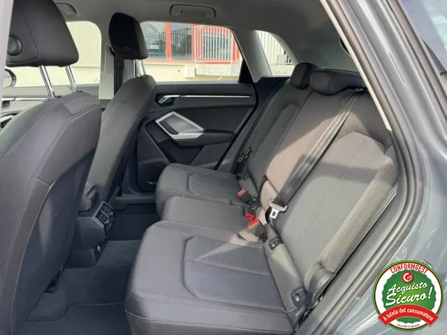 Audi Q3 Q3 40 TDI quattro S tr. Business Adv. - Foto 13