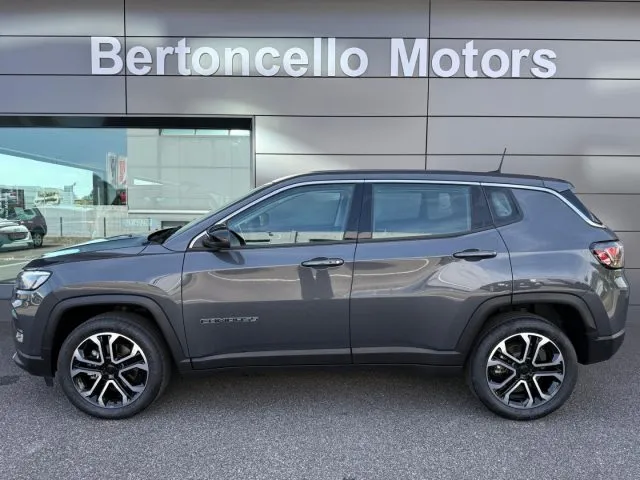 Jeep Compass 1.5 Turbo T4 130CV MHEV LIMITED LED-360°-ACC - Foto 4