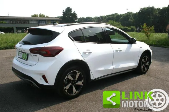 Ford Focus 1.0 EcoBoost Hybrid 125 CV 5p. Active Style - Foto 9