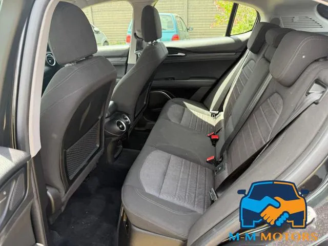 Alfa Romeo Stelvio Stelvio 2.2 T.diesel 180 CV AT8 Q4 Bus. - Foto 13
