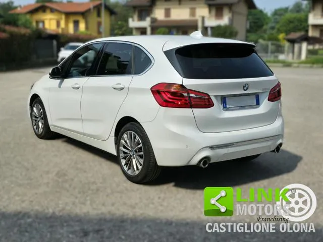 Bmw 218 d Steptronic Luxury - Foto 2