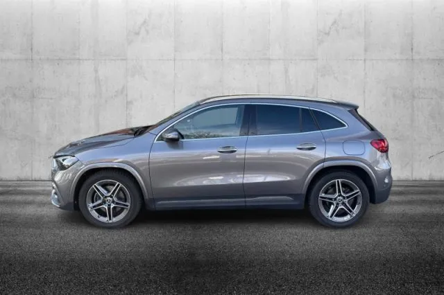 Mercedes-benz gla 200 - dettaglio 19