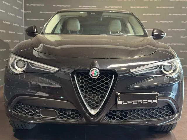 Alfa Romeo Stelvio Stelvio 2.2 T.diesel 210 CV AT8 Q4 Ti - Foto 2