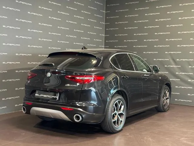 Alfa Romeo Stelvio Stelvio 2.2 T.diesel 210 CV AT8 Q4 Ti - Foto 3