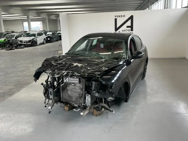 Alfa Romeo Stelvio Stelvio 2.2 T.diesel 210 CV AT8 Q4 Exec. - Foto 3