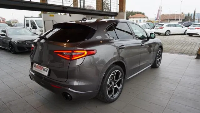 Alfa Romeo Stelvio Stelvio 2.2 T.diesel 210CV AT8 Q4 Veloce - Foto 5