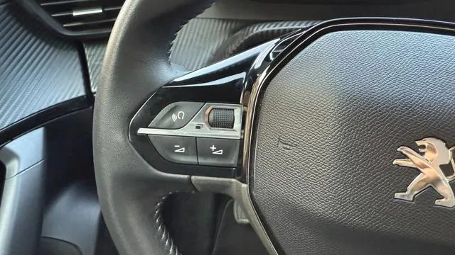Peugeot 2008 2008 PureTech 100 S&S Allure - Foto 7