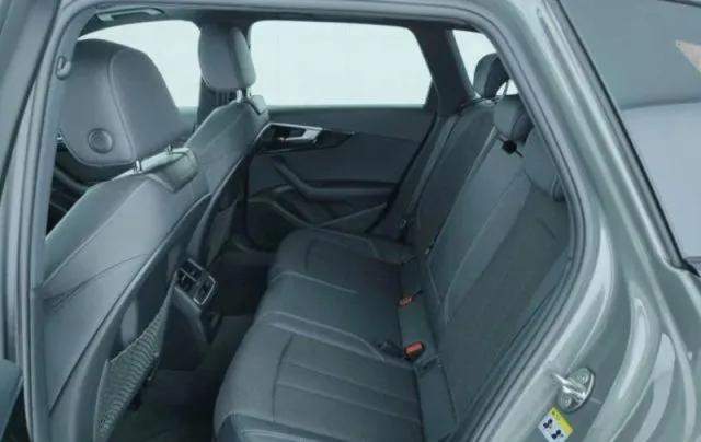 Audi A4 Avant 40 TDI quattro S tronic S line edition - Foto 44