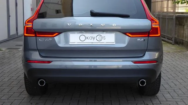 Volvo XC60 B4 (d) AWD Geartronic Momentum - Foto 6