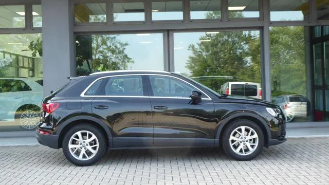 Audi Q3 Q3 35 TFSI Business - Foto 4