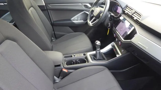 Audi Q3 Q3 35 TFSI Business - Foto 8