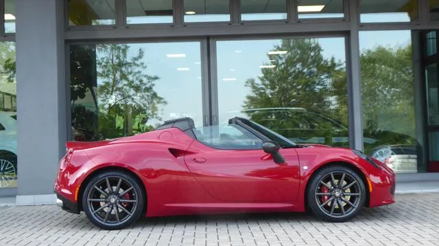 Alfa Romeo 4C 4C Spider - Foto 4