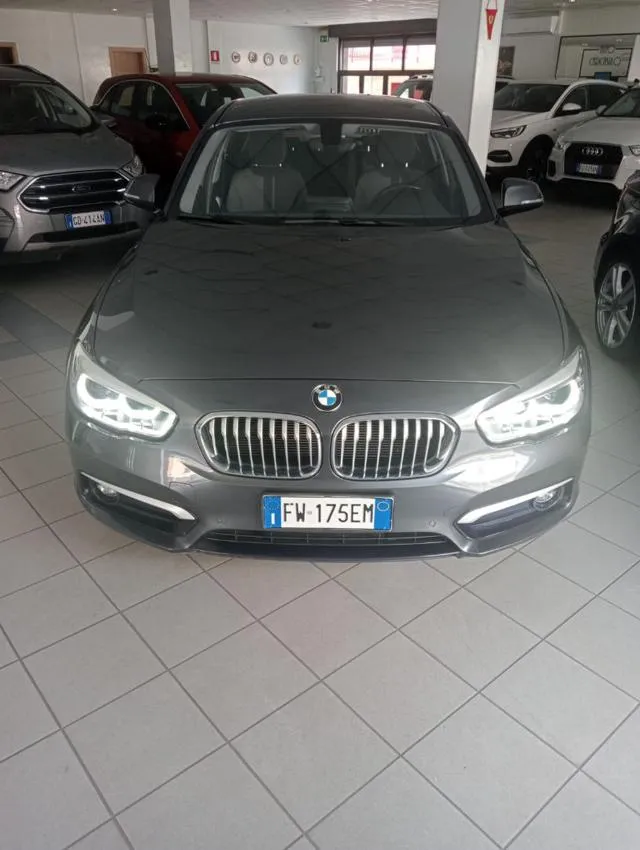 Bmw 116 d 5p. Urban - Foto 1