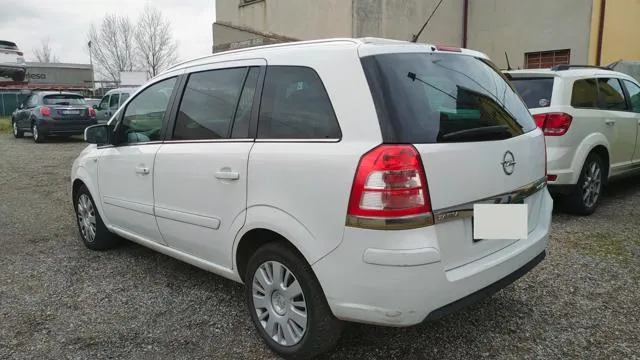 Opel Zafira 1.6 T ecoM 150CV METANO 7 POSTI - Foto 5
