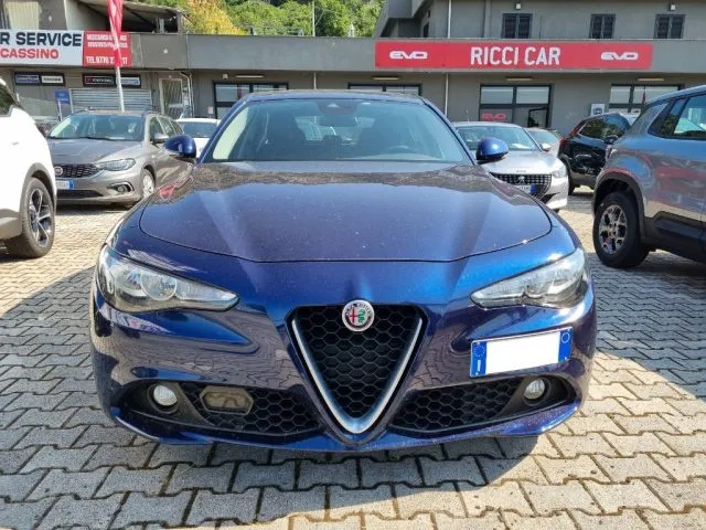 Alfa romeo giulia - dettaglio 1