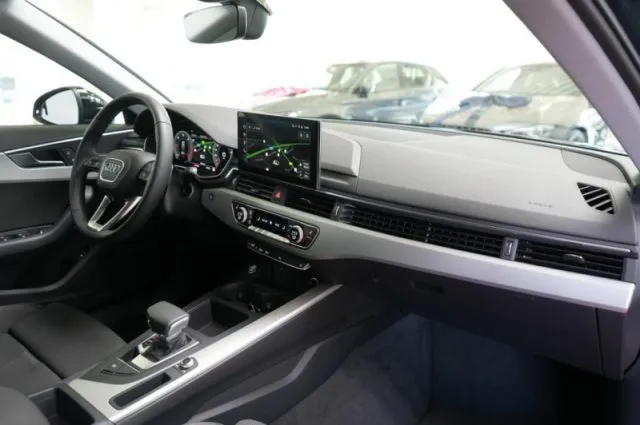 Audi A4 Avant 40 TDI S tronic S line edition - Foto 4