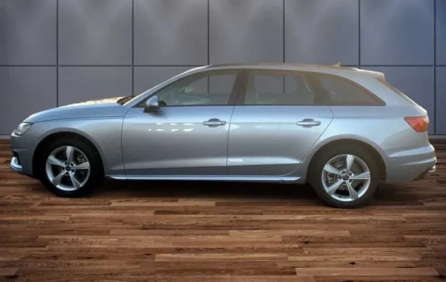 Audi A4 Avant 35 TDI/163 CV S tronic Business Advanced - Foto 4
