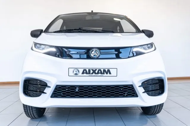 Aixam City E-City Sport Pelle Android Auto Apple Car - Foto 2