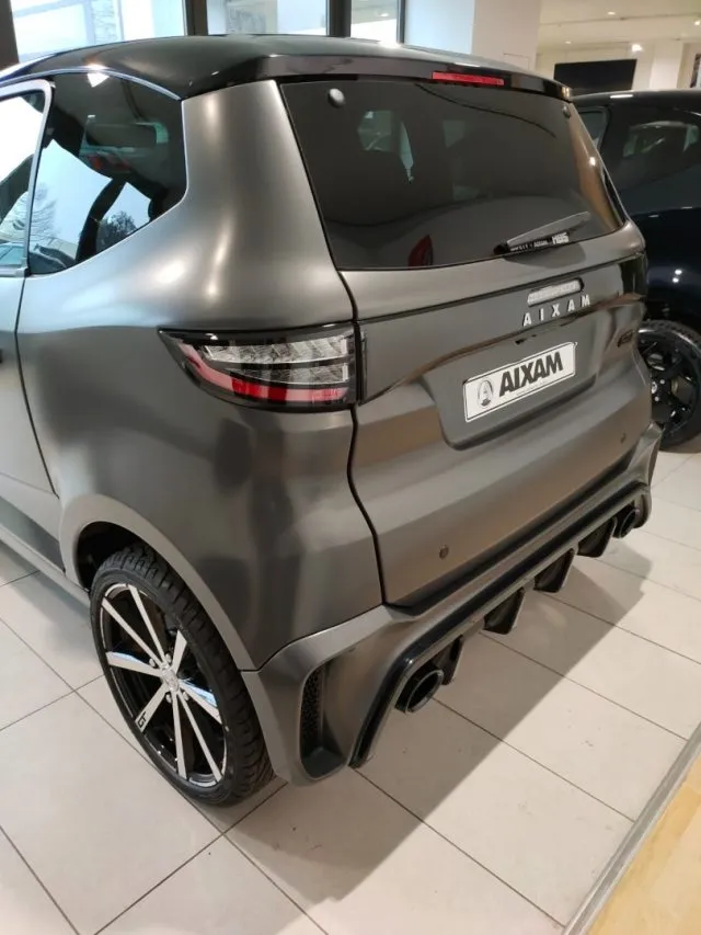 Aixam City GTO Automatic Pelle Alcantara CarPlay Camera - Foto 6