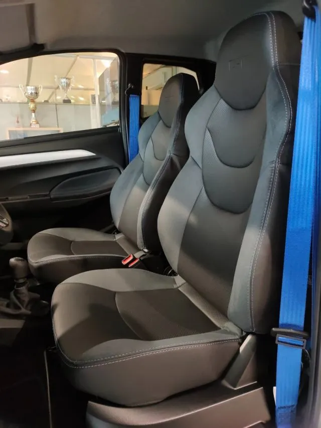 Aixam City GTO Automatic Pelle Alcantara CarPlay Camera - Foto 8
