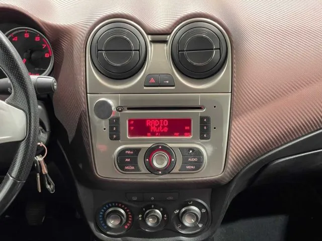 Alfa Romeo MiTo MiTo 1.4 78 CV Distinctive - Foto 13