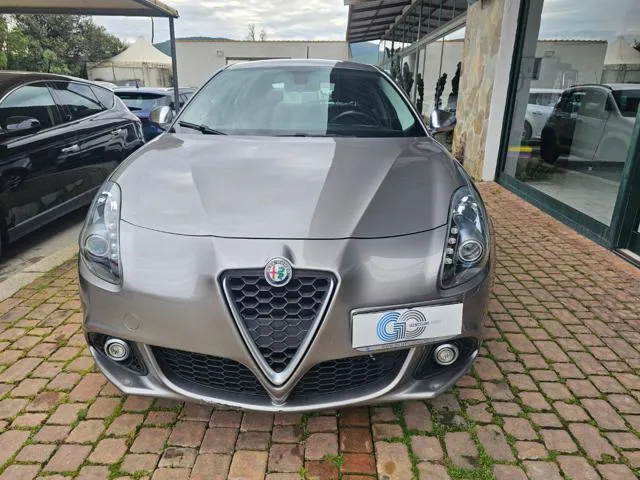 Alfa Romeo Giulietta Giulietta 1.6 JTDm-2 120 CV Distinctive - Foto 2