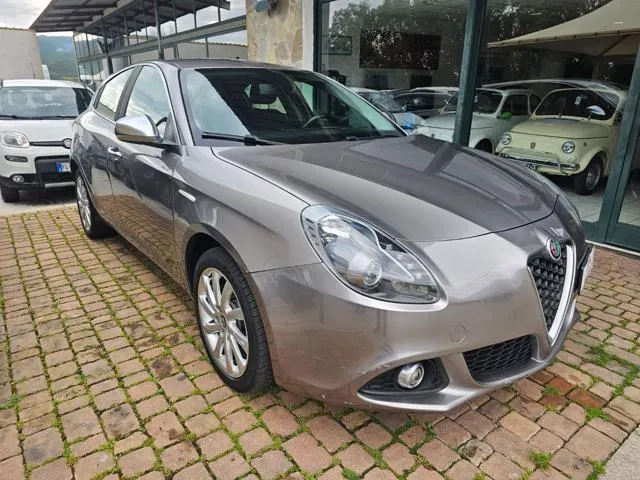 Alfa Romeo Giulietta Giulietta 1.6 JTDm-2 120 CV Distinctive - Foto 3