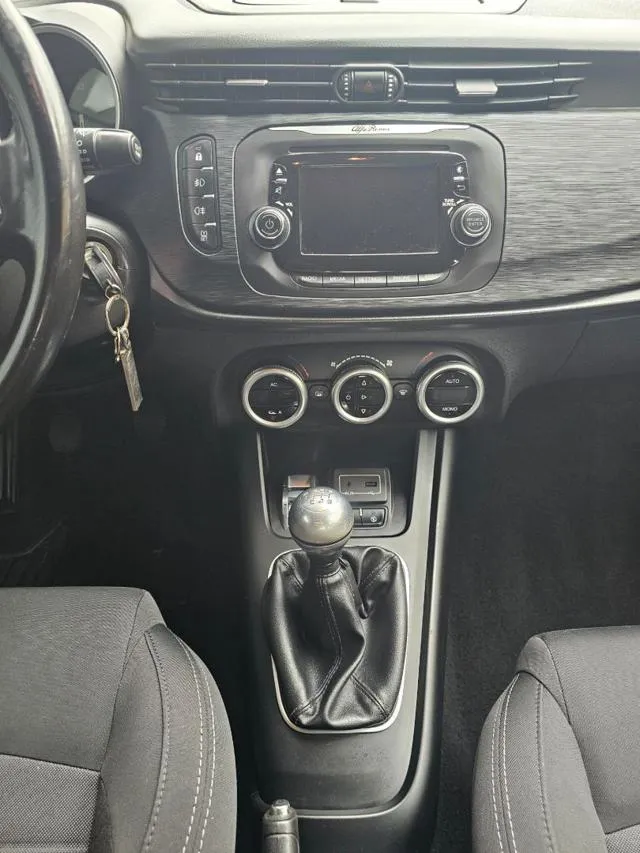 Alfa Romeo Giulietta Giulietta 1.6 JTDm-2 120 CV Distinctive - Foto 13