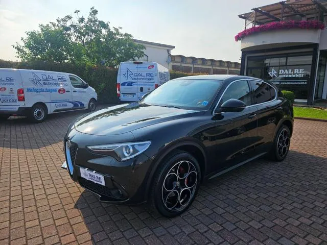 Alfa Romeo Stelvio Stelvio 2.2 T.diesel 210 CV AT8 Q4 Exec. - Foto 5