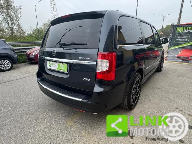 Lancia Voyager Voyager 2.8 Turbodiesel Platinum 177 CV - Foto 6