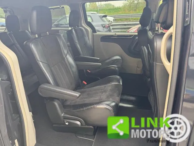 Lancia Voyager Voyager 2.8 Turbodiesel Platinum 177 CV - Foto 12