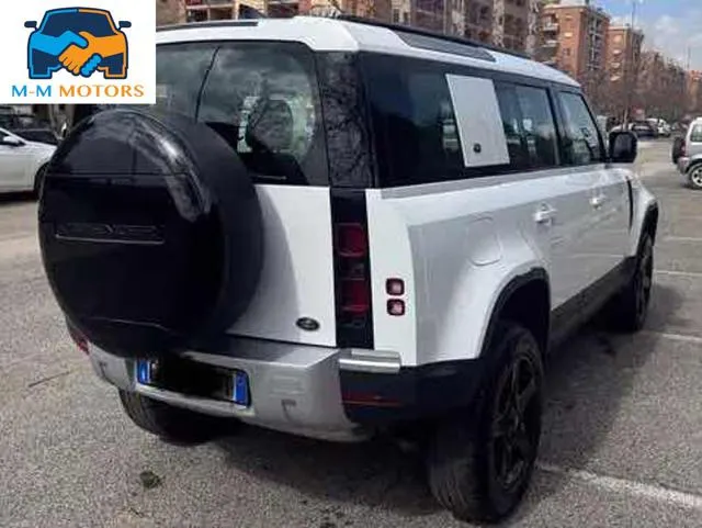 Land rover Defender 110 3.0D I6 200 CV AWD Auto X-Dynamic SE - Foto 4