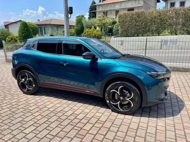 Alfa Romeo Junior 1.2 145 CV Hybrid eDCT6 Speciale - KM0 - Foto 3