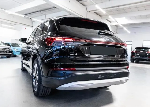 Audi Q4 E-Tron Q4 45 e-tron quattro - Foto 4