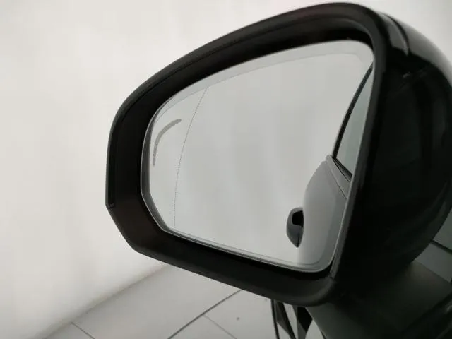 Volvo C40 Recharge Single Motor Ultimate - Foto 13