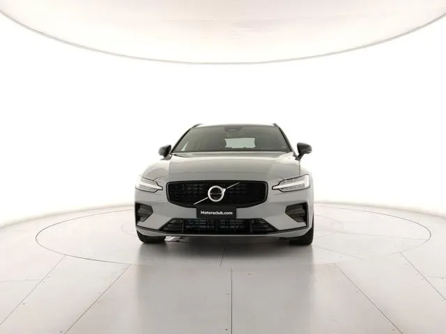Volvo V60 B4 auto Plus Dark - Pronta consegna - Foto 7