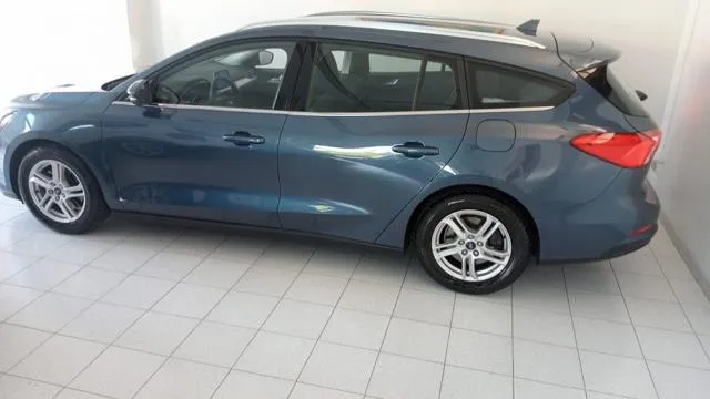 Ford Focus 1.5 EcoBlue 120 CV SW Business - Foto 11