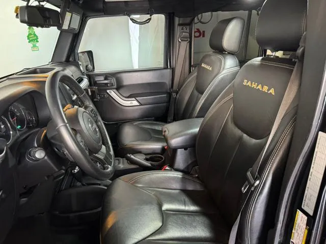 Jeep Wrangler Unlimited 3.6 V6 Sahara Auto - Foto 11