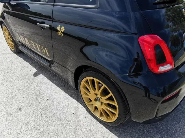 Abarth 695 1.4 T-JET 180CV  75° ANNIVERSARIO - GARANZIA FIAT - Foto 8
