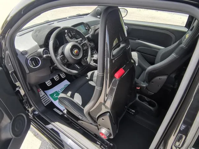 Abarth 695 1.4 T-JET 180CV  75° ANNIVERSARIO - GARANZIA FIAT - Foto 10