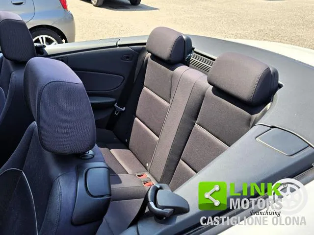 Bmw 118 d 2.0 143CV Cabrio - Foto 6