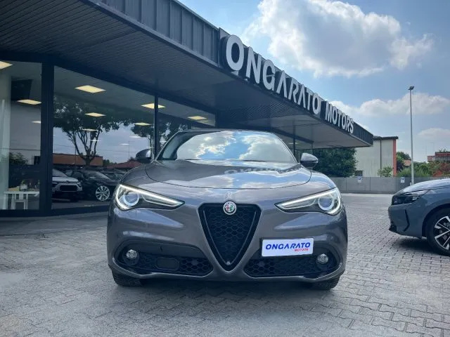 Alfa Romeo Stelvio Stelvio 2.2T.diesel 190CV AT8 RWD Sprint - Foto 2