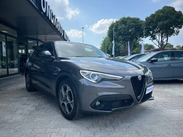 Alfa Romeo Stelvio Stelvio 2.2T.diesel 190CV AT8 RWD Sprint - Foto 3