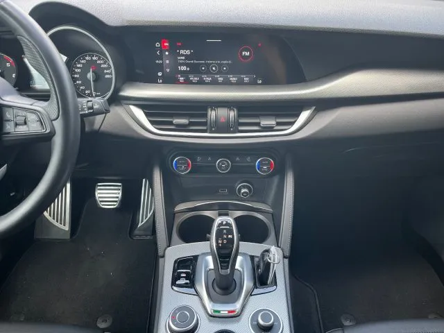 Alfa Romeo Stelvio Stelvio 2.2T.diesel 190CV AT8 RWD Sprint - Foto 14