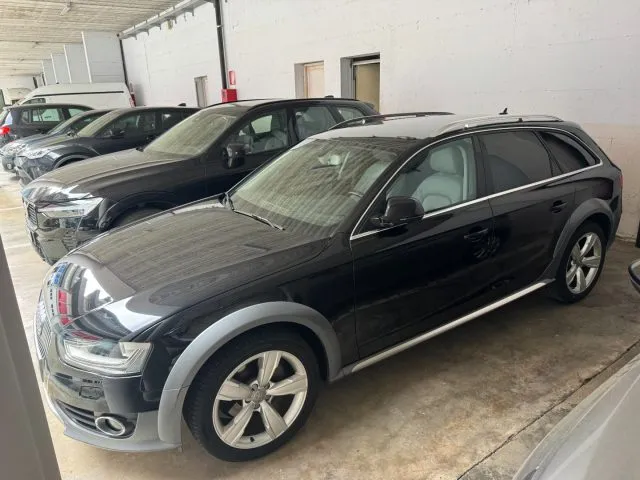 Audi A4 allroad 3.0 V6 TDI 245 CV S tronic Advanced - Foto 3