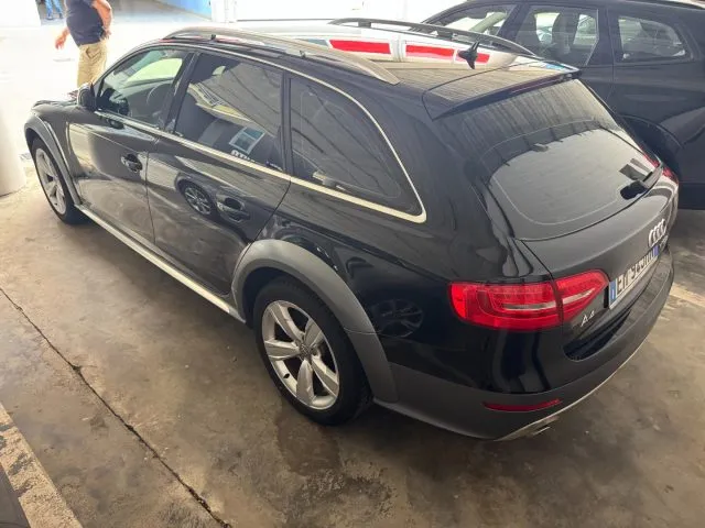 Audi A4 allroad 3.0 V6 TDI 245 CV S tronic Advanced - Foto 5